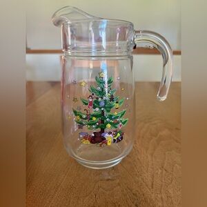 🎄 Nikko Christmastime Glass Pitcher (Made in Japan) – Vintage Holiday Design 🎁